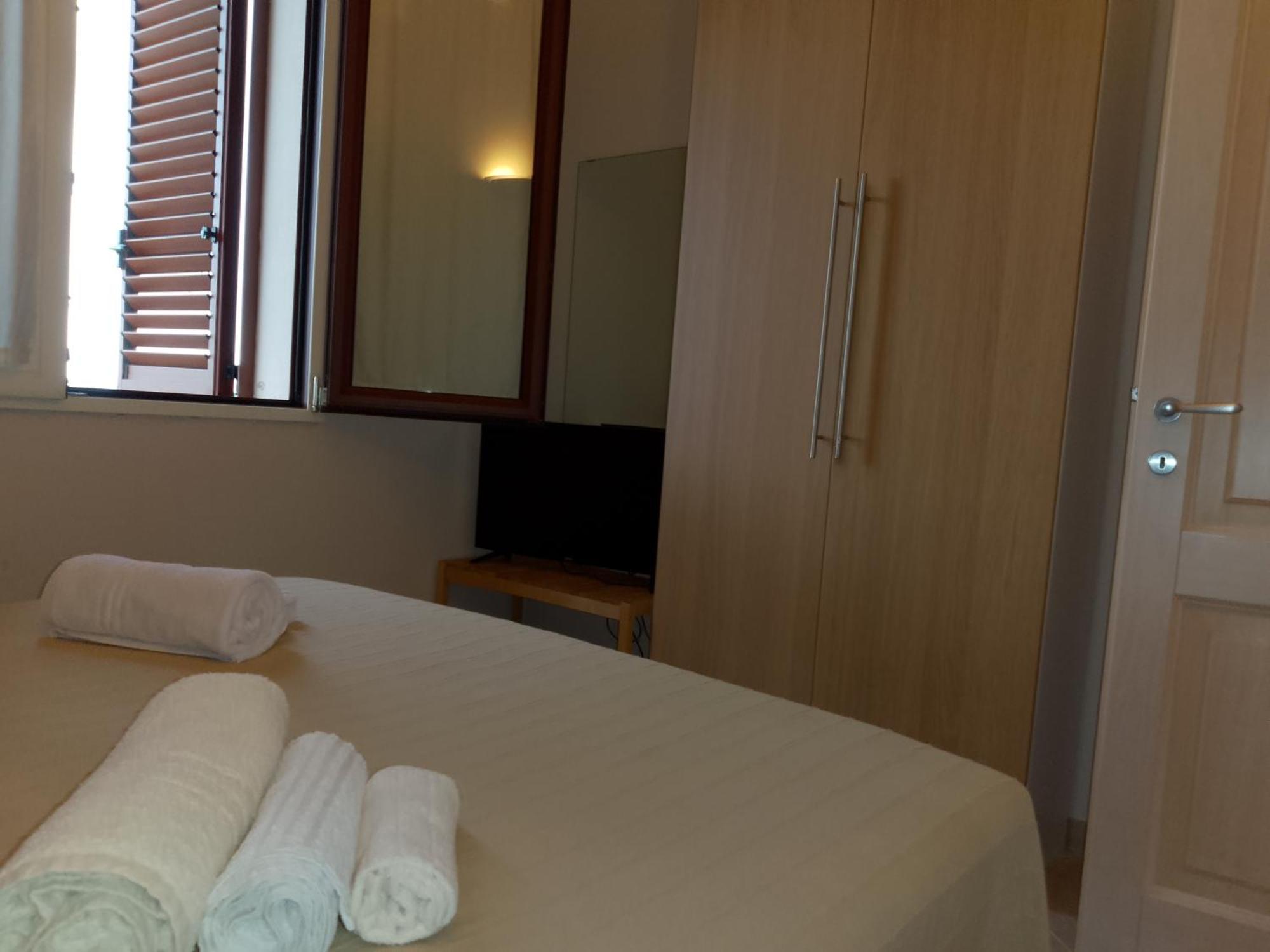 Villa Florida - Prestige Exclusive Rooms & Luxury Villas San Teodoro  Exteriér fotografie